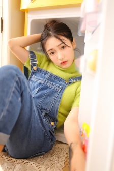 狂性XXXX乱大交老女人视频